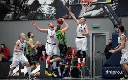 Баскетбольна супербитва "Будівельник" - "Дніпро": дивись онлайн