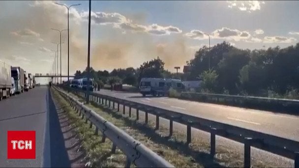 Под Житомиром прогремели взрывы, есть погибшие — жуткие фото, видео (обновляется)