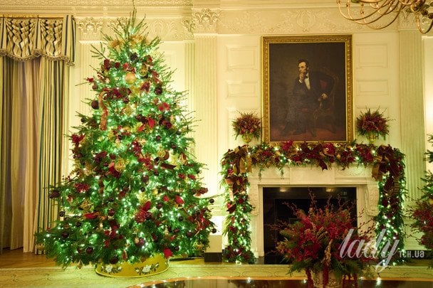 Меланія Трамп прикрасила Білий дім до Різдва 2025 року / © Associated Press