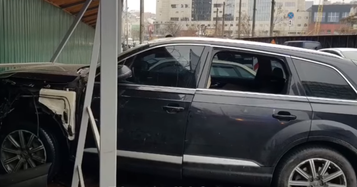 В Киеве водитель Audi разбил 4 машины из-за приступа эпилепсии