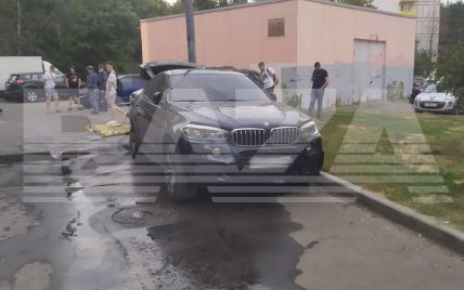 У Москві спалили BMW X6 працівника Генштабу, який відповідає за військову цензуру (фото)