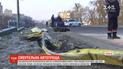 Автотроща у Вінниці: пасажирський мікроавтобус влетів у припарковану фуру