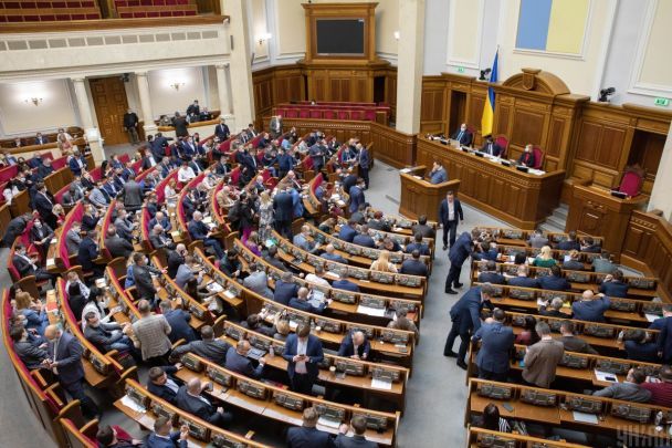 Верховная Рада приняла закон о возвращении независимости НАБУ и САП