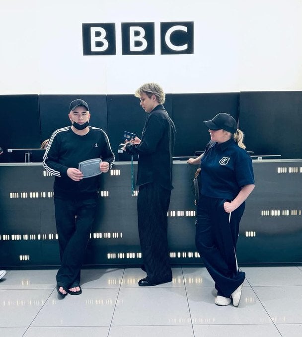 Андрій Данилко і Інна Білоконь на студії BBC в Лондоні / © instagram.com/v_serduchka