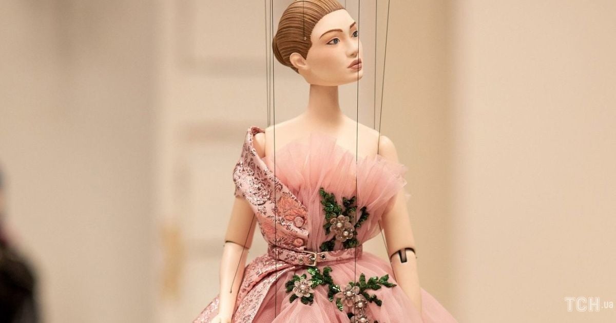 Колекція Moschino прет-а-порте сезону весна-літо 2 021 / © East News