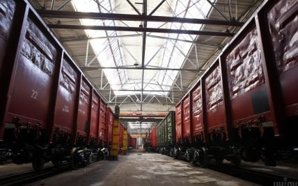 Из-за неконтролируемого ввоза ЖД вагонов из страны-агрессора в Украине остановились 15 заводов – эксперт
