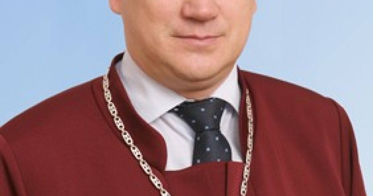 Родственники судьев владеют землей в Тарасовке / © Наші гроші