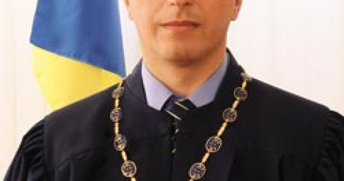 Родственники судьев владеют землей в Тарасовке / © Наші гроші