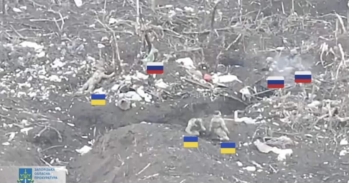 Розстріл полонених біля Роботиного / кадр із відео