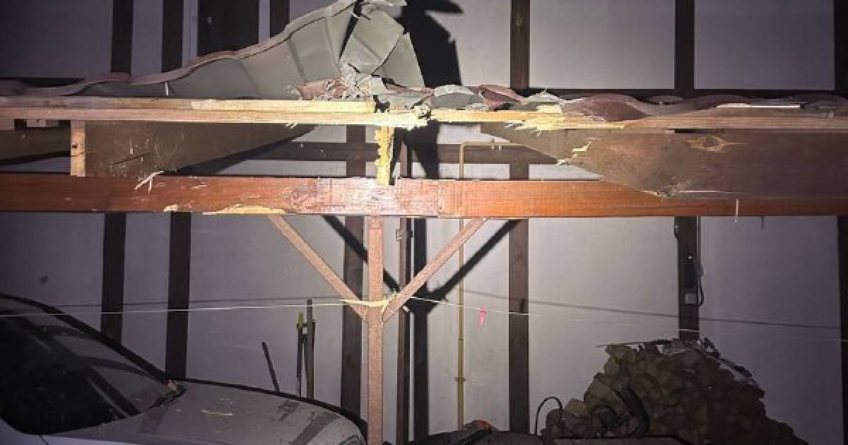 Наслідки падіння уламків ворожих безпілотників на Київщині