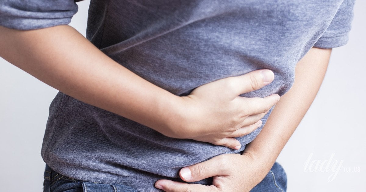 Боль в правой стороне живота: 10 причин и способов лечения