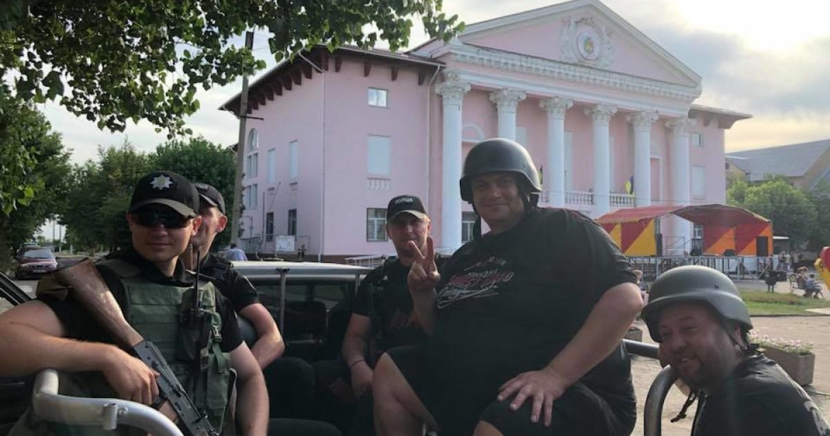 Кавртал 95 у зоні АТО_17 / © Пресс-служба студии "Квартал 95"