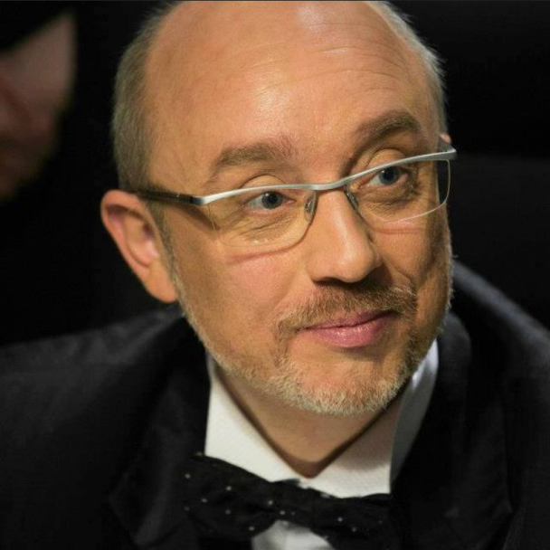 Олексій Резніков - громадський діяч, правник, міністр оборони України / © facebook.com