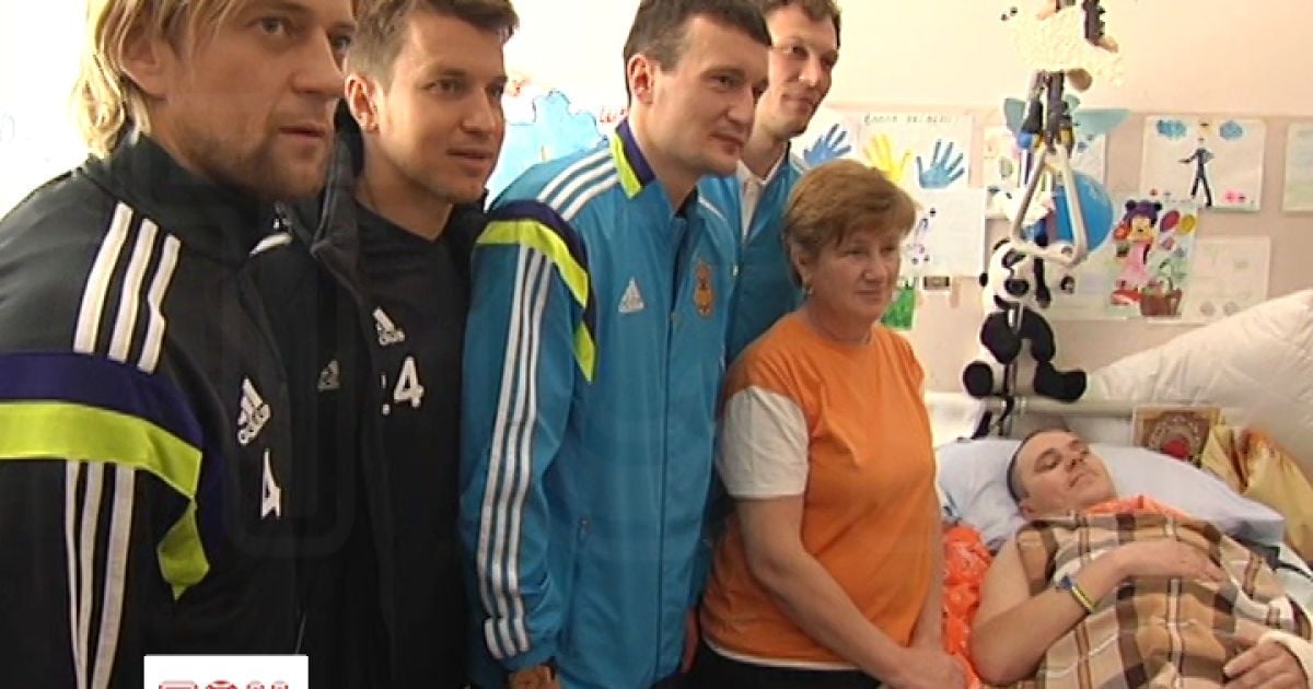 Збірники провідали героїв