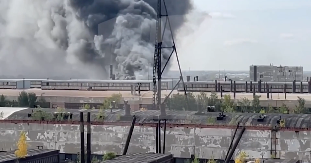 Пожар на российском предприятии "Омсктрансмаш"