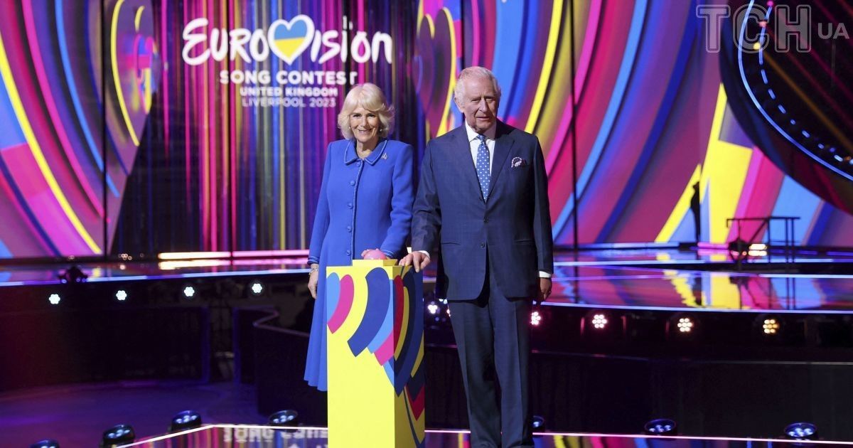 Король Чарльз и королева Камилла зажгли сцену "Евровидения 2023"