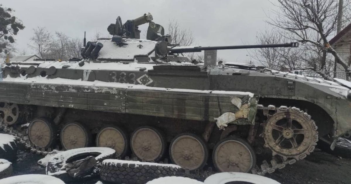 Оккупанты все чаще бросают технику и сдаются в плен — СБУ