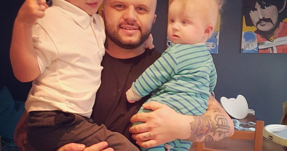 Британский фанат хэви-метала покорил Сеть танцами под Джастина Бибера