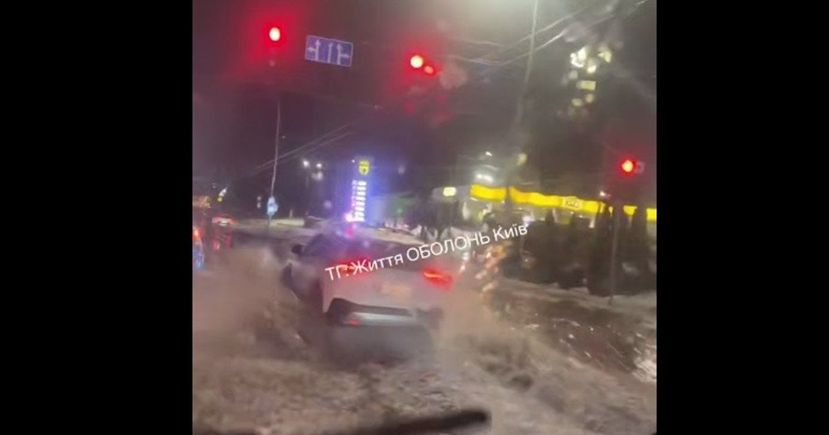 Потоп у Києві через танення снігу