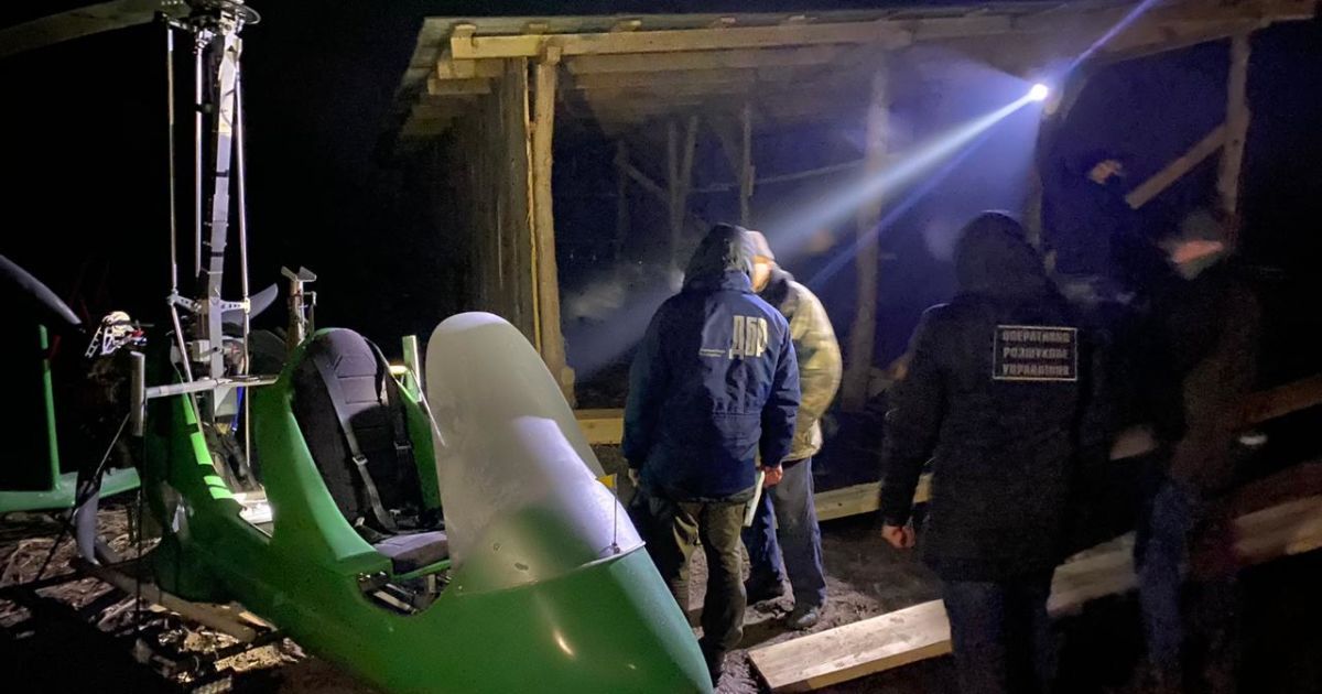 На Закарпатті затримали прикордонника і священника, які автожиром переправляли цигарки до Румунії