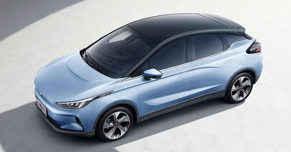 Geely представила електрокар із запасом ходу понад 100 км: названа ціна
