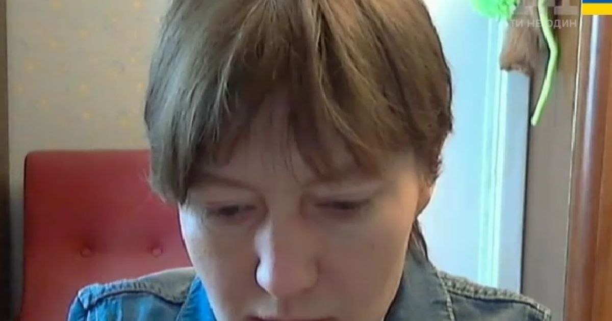 Олегу помогает его сестра
