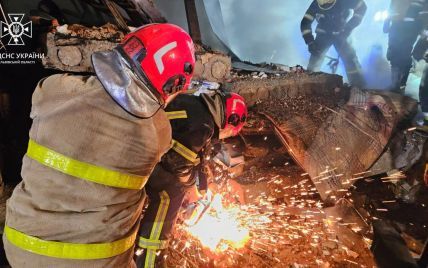 Во Львове на месте взрыва работает более 50 спасателей – ГСЧС