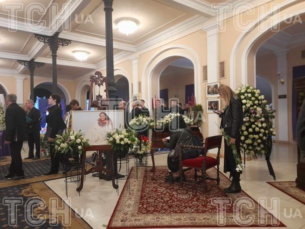 З Ніною Матвієнко прощаються у Києві / © ТСН.ua