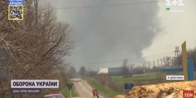 Поблизу Донецька військові чекають на вирішальну битву, а місцеві під "Градами" намагаються засіяти городи