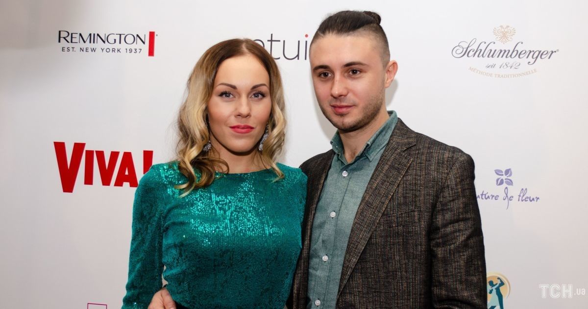 Співачка Alyosha з чоловіком, фронтменом гурту "Антитіла" Тарасом Тополею