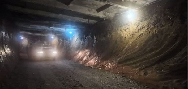 Бункер, що показують російські ЗМІ Фото скрин відео 