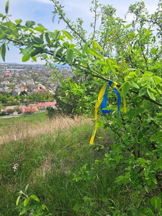 У росіян параноя через синьо-жовті кольори – розвідка Британії про паніку у Кремлі