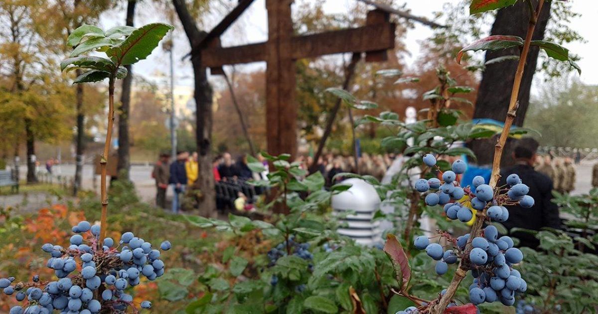 молитва на інститутській_2 / © Фото Ивана Гребенюка/ТСН