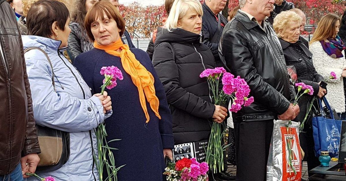 молитва на інститутській_7 / © Фото Ивана Гребенюка/ТСН