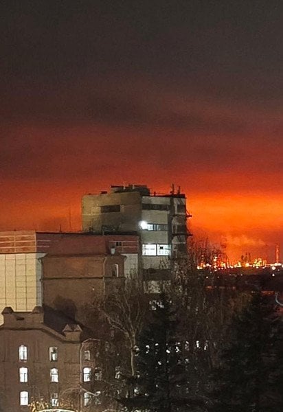 Удари по російських НПЗ