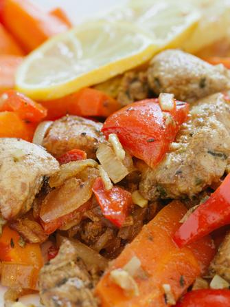 Куриное филе с овощами запеченное в рукаве