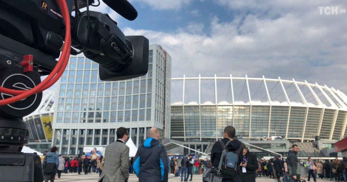 Ситуація біля Олімпійського_2 / © ТСН.ua/Юлія Желонкіна