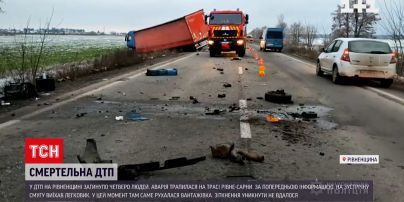 На Рівненщині трапилася смертельна аварія - 4 людини загинули