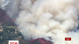 У Каліфорнії більше тисячі рятувальників намагаються приборкати полум'я лісових пожеж