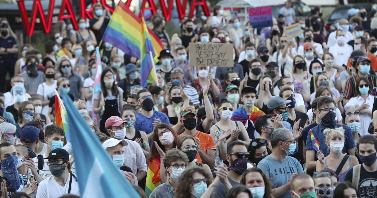 протест ЛГБТ у Варшаві в Польщі_7 / © Associated Press