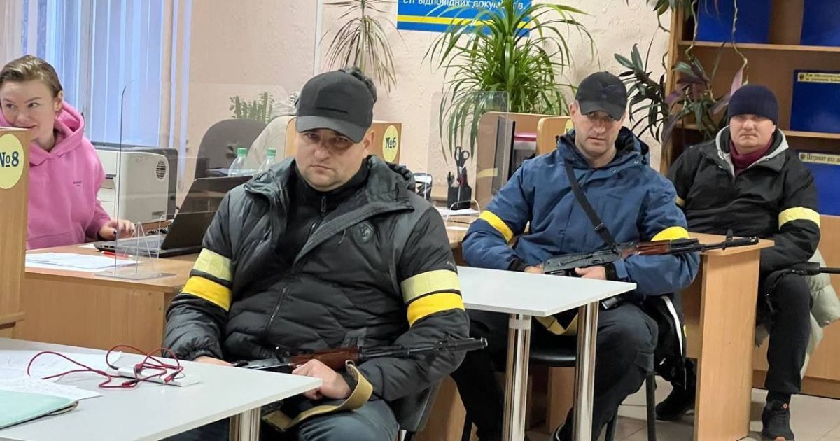 В Николаеве сформировали стражу для защиты от бандитов