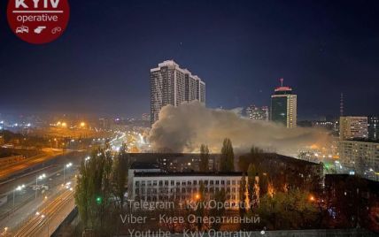 В Киеве загорелся ресторан: фото