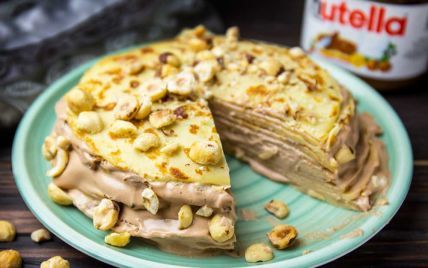 Торт из блинов с Nutella: рецепт от Евгения Клопотенко