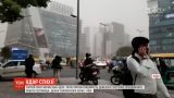 Густой смог укрыл столицу Индии из-за слишком жаркой погоды