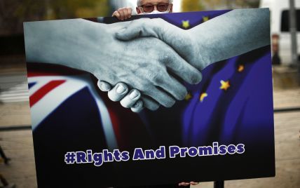 Brexit: Британия и ЕС приостановили переговоры