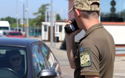 Західні кордони України з ЄС та Молдовою перетнули 72 тисячі осіб: яка ситуація на пунктах пропуску