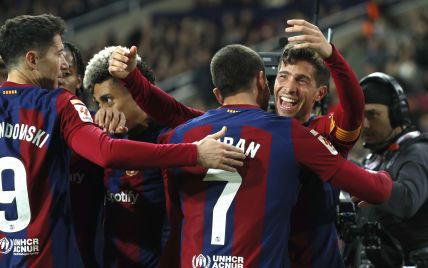 "Барселона" в голевой перестрелке вырвала победу над худшей командой Ла Лиги (видео)