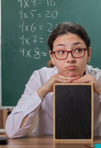 Легкая математическая задачка сбила с толку тысячи людей: проверьте себя (фото)