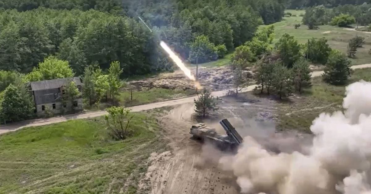 Оккупанты удерживают военные подразделения в приграничных районах Брянской и Курской областей — Генштаб