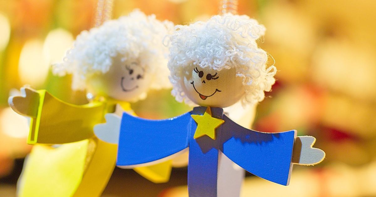 Хто святкує іменини в вересні 2022 року: кого вітати, як назвати дитину